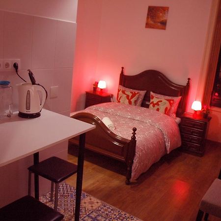 Отель Welcome House - Self Service Лиссабон Экстерьер фото